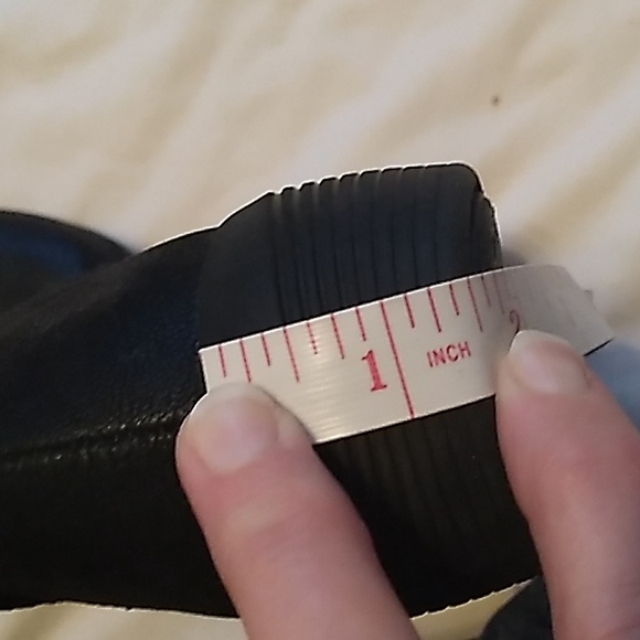 NWT Women's Sketchers black scotchguard bootie or shoe size 6 - Picture 7 of 10